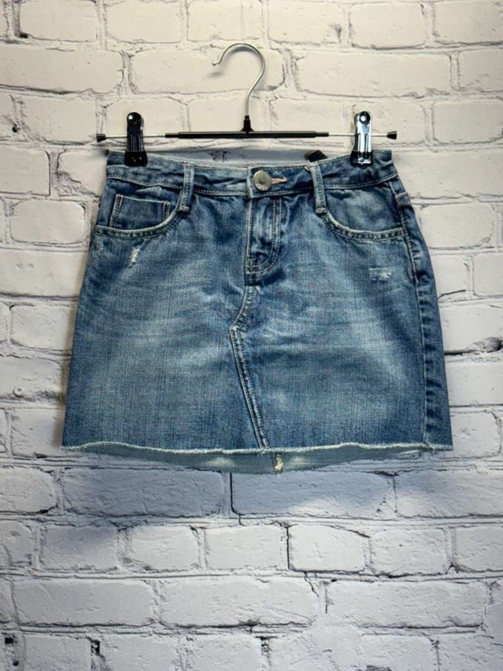 gap girls denim jean mini skirt 8 Distresed